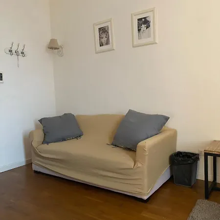 La Rosa Di One Big In San Giovanni Rom